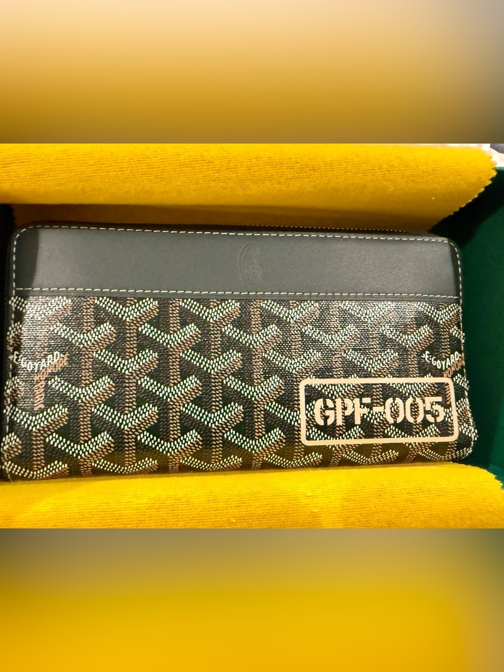 Goyard “Green Acres” Limited Edition Matignon GM Wallet